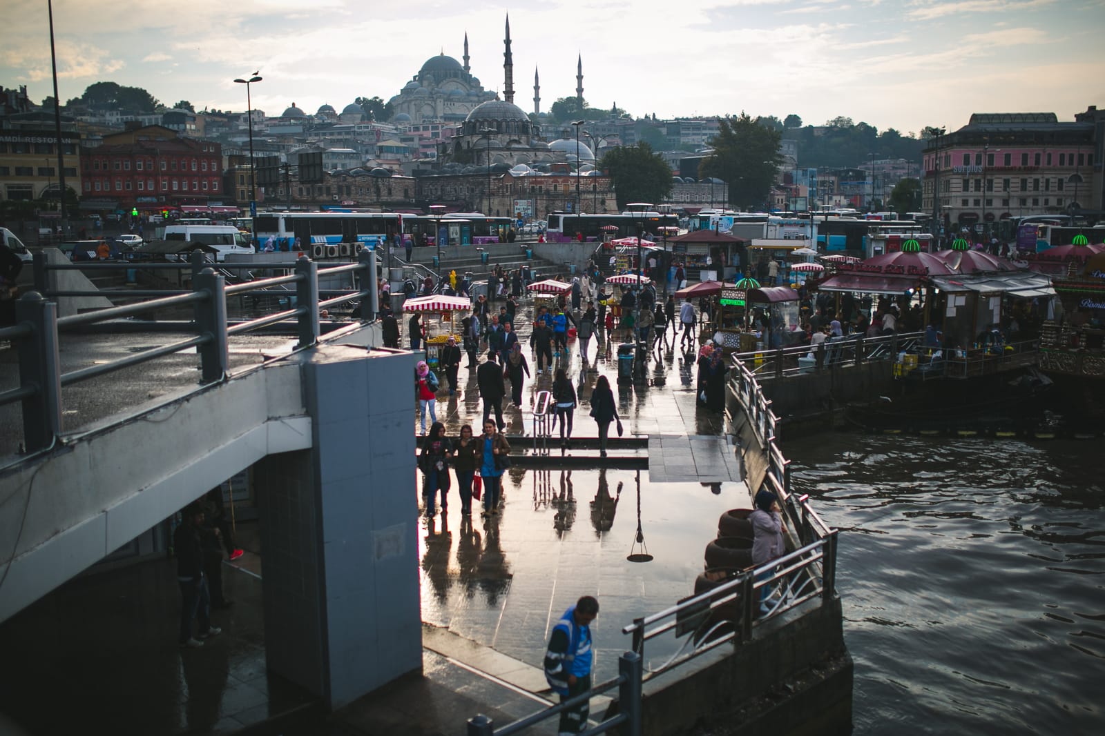 İstanbul'u nereliler yönetiyor?